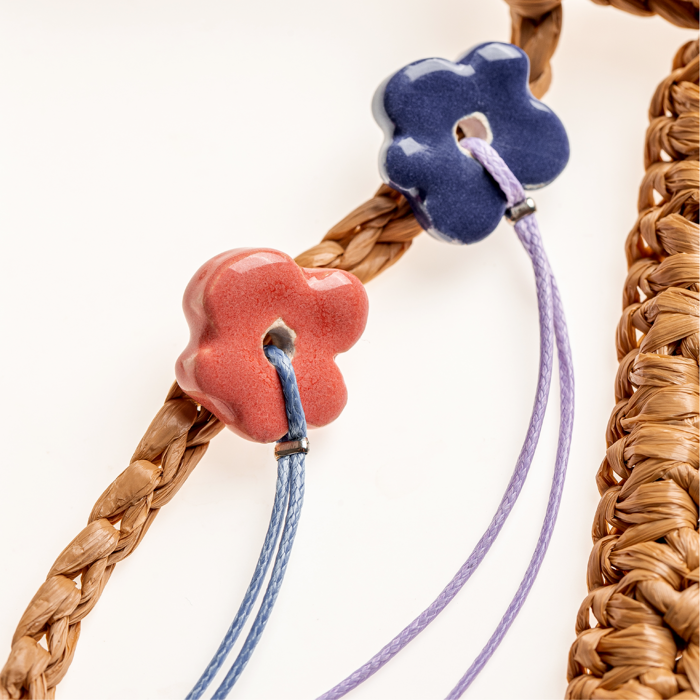 Structured Raffia Bag with Flowers in Naive Style